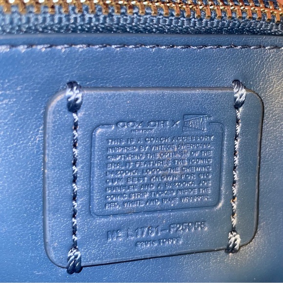 COACH Full Size Wallet Bazooka Bubble Gum Accordion Zip Limited Edition Leather - Picture 11 of 13